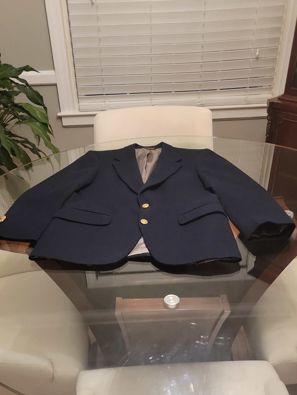 VTG Classic 100% wool Navy Blazer